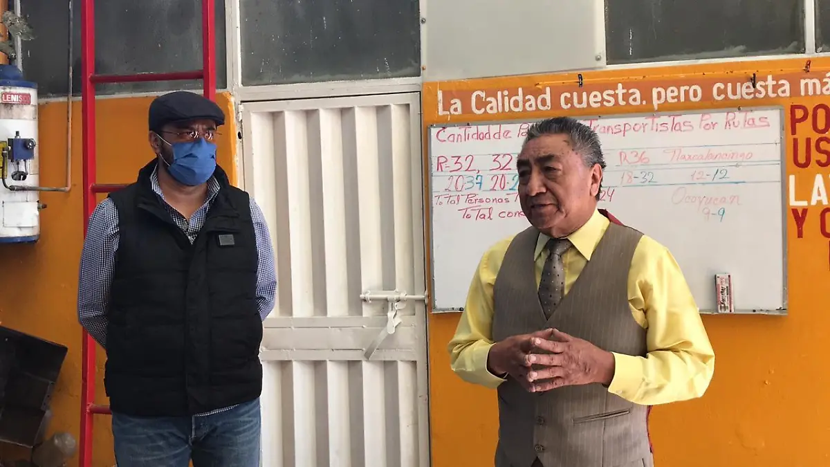 TRANSPORTISTAS DENUNCIAN ADEUDO